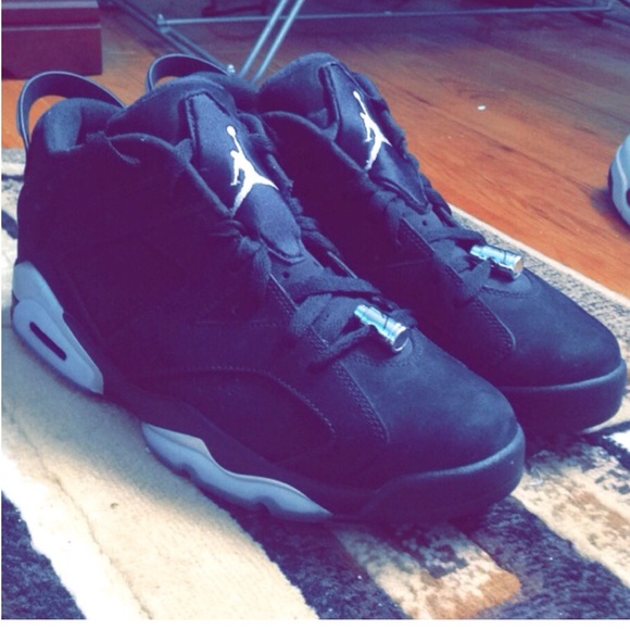 Jordan Other - Jordan retro 6 lows chrome size 10.5